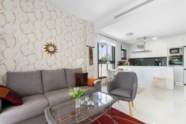 Jeramy Appartement Τορεβιέχα Εξωτερικό φωτογραφία
